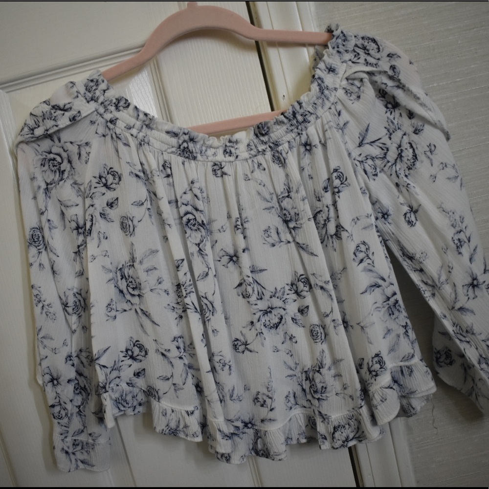 American Eagle Off the Shoulder Top